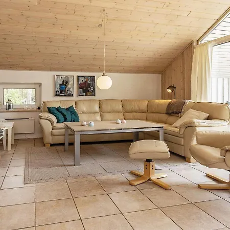 Three-bedroom Holiday In Blavand 16 Holiday home